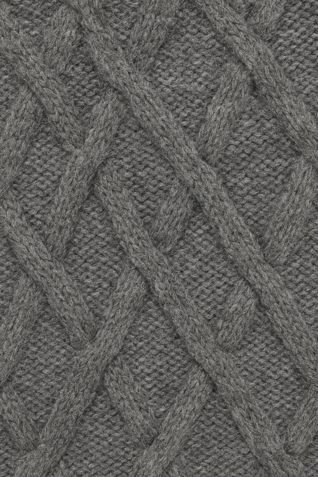 Cable Knit Scarf in Grey