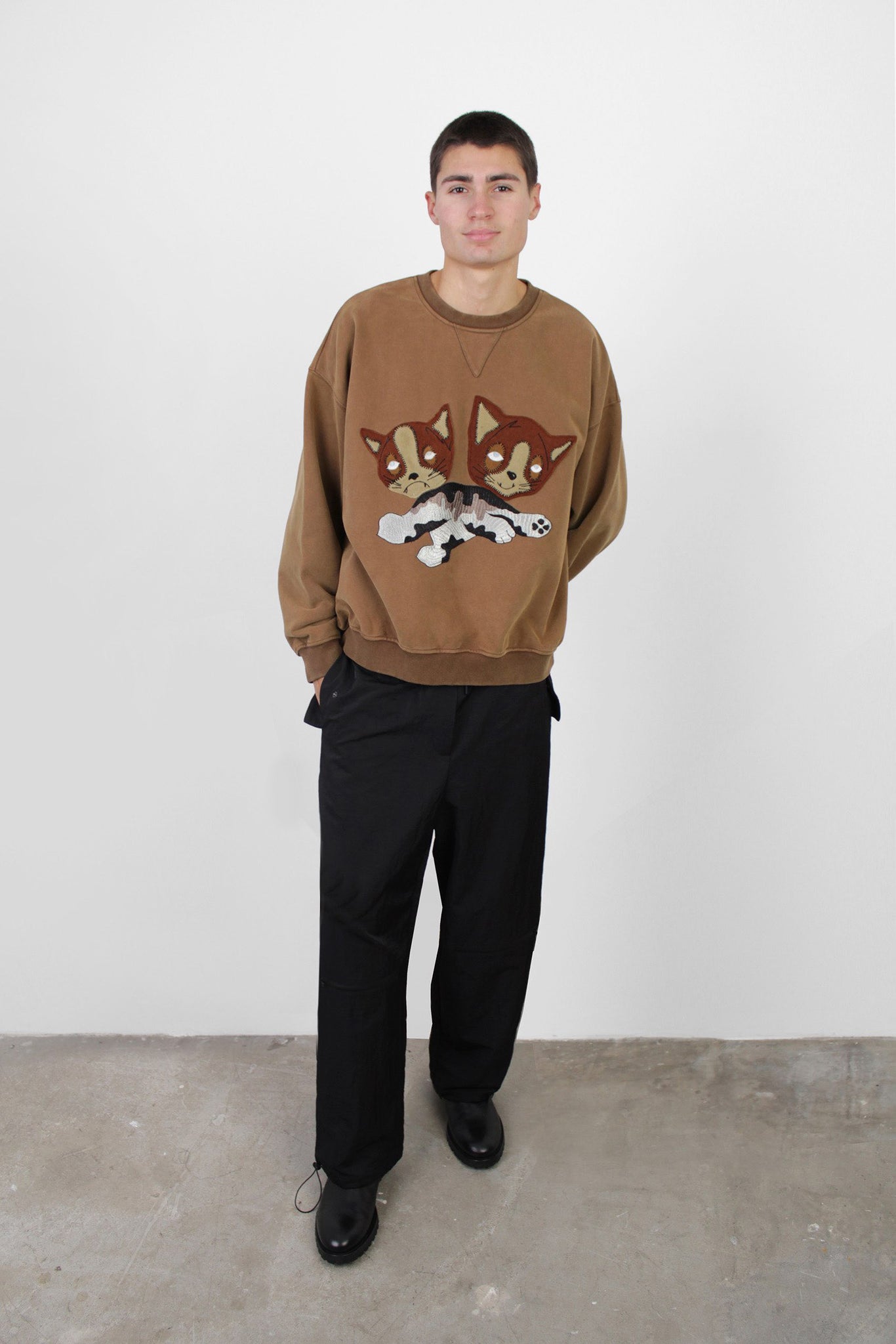 Bakeneko Sweatshirt in Washed Brown