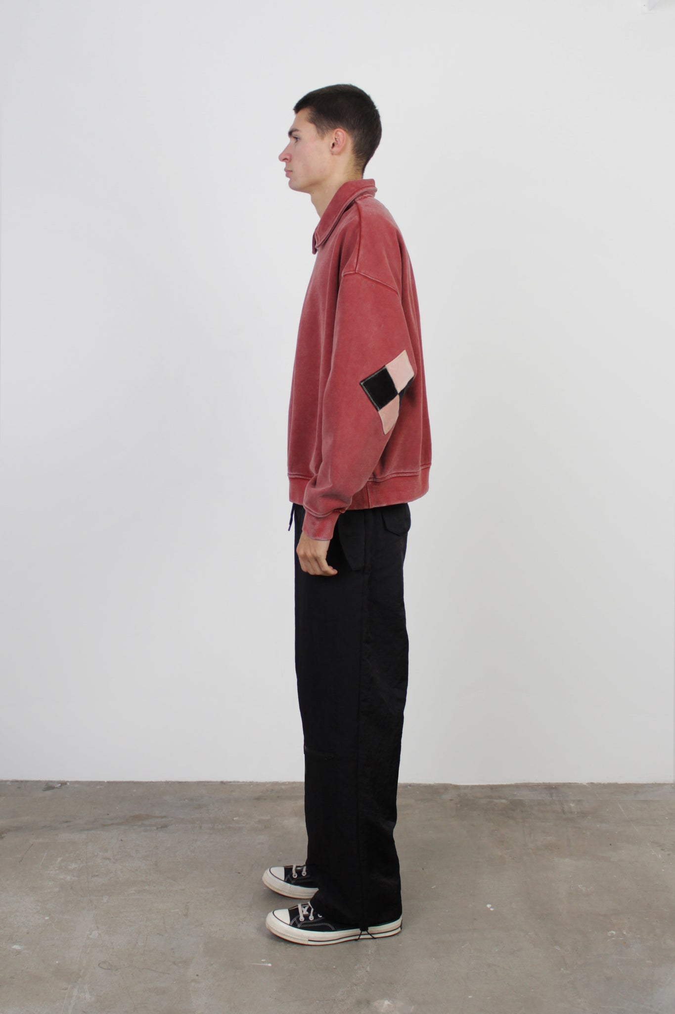 Checkmate Pullover in Washed Red