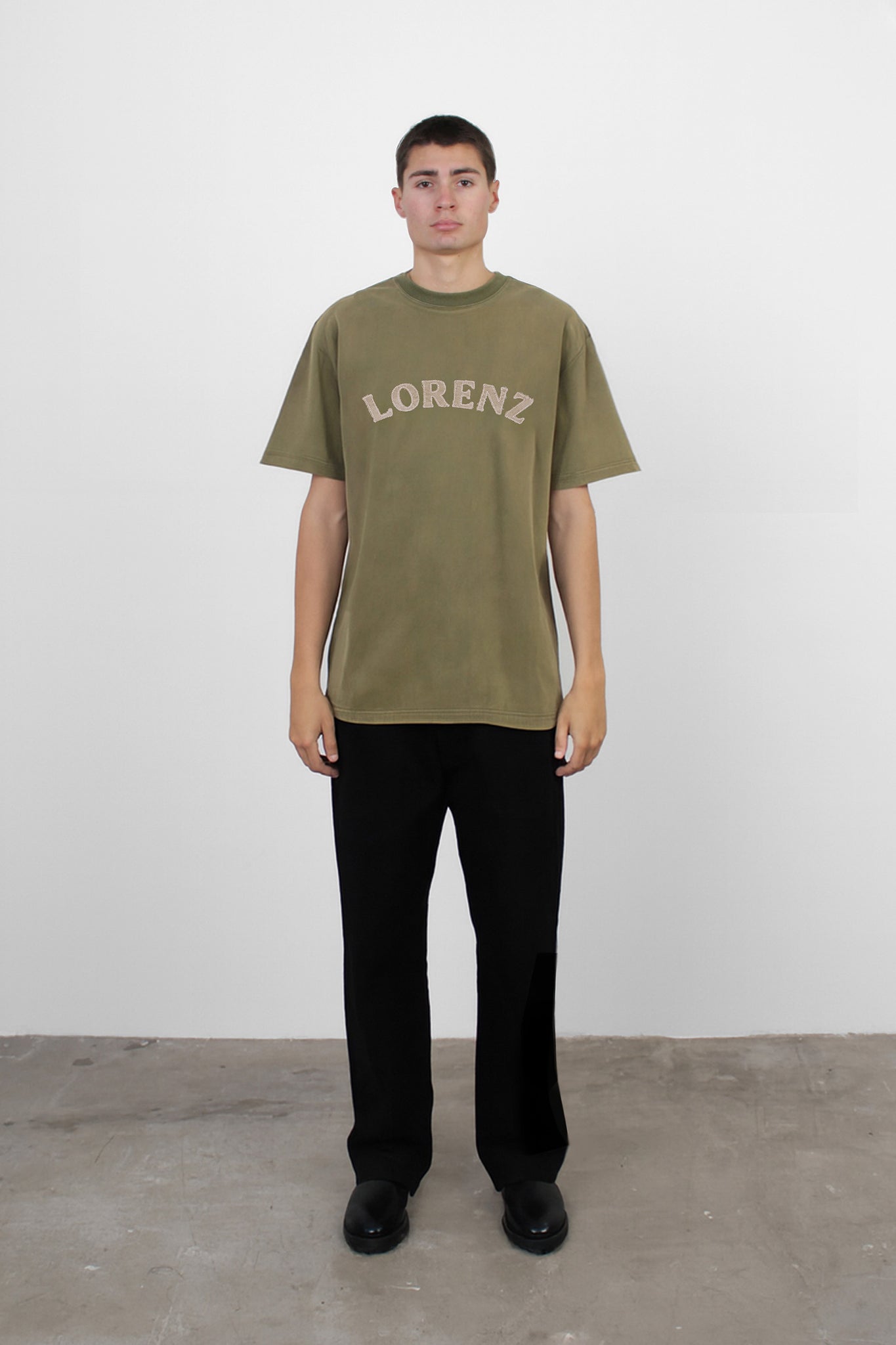 LORENZ Appliqué T-Shirt in Washed Green