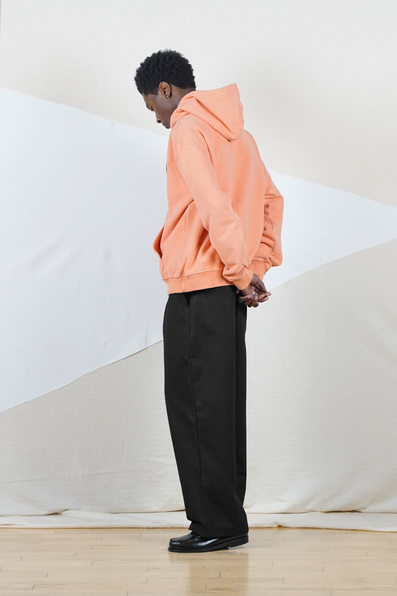 El Appliqué Hoodie in Washed Orange