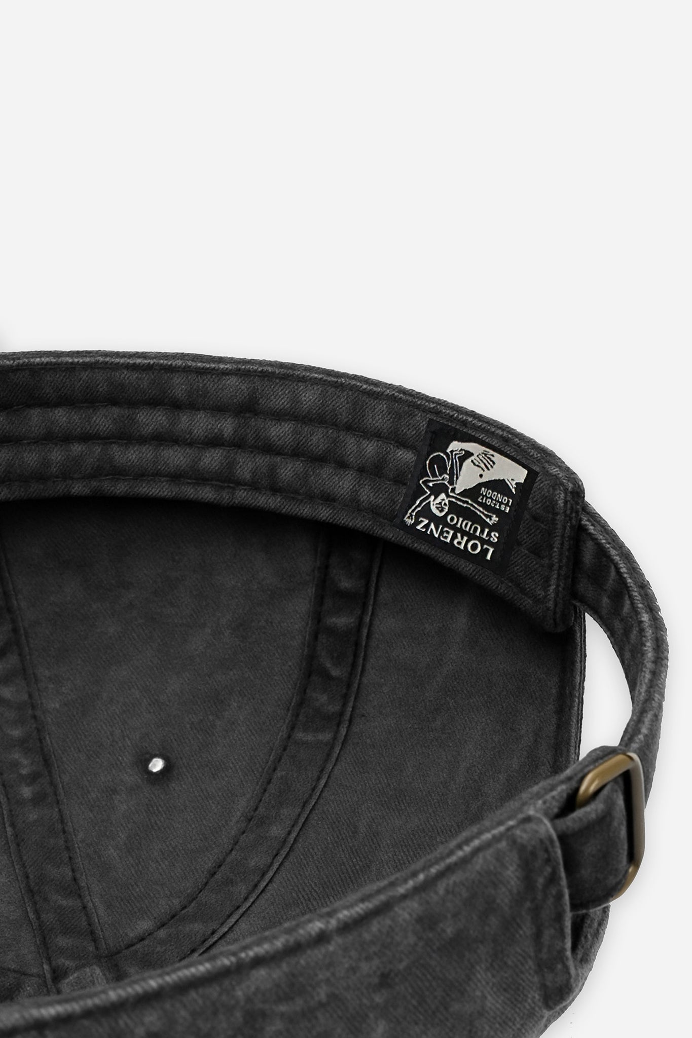 Uniform Cap in Washed Black